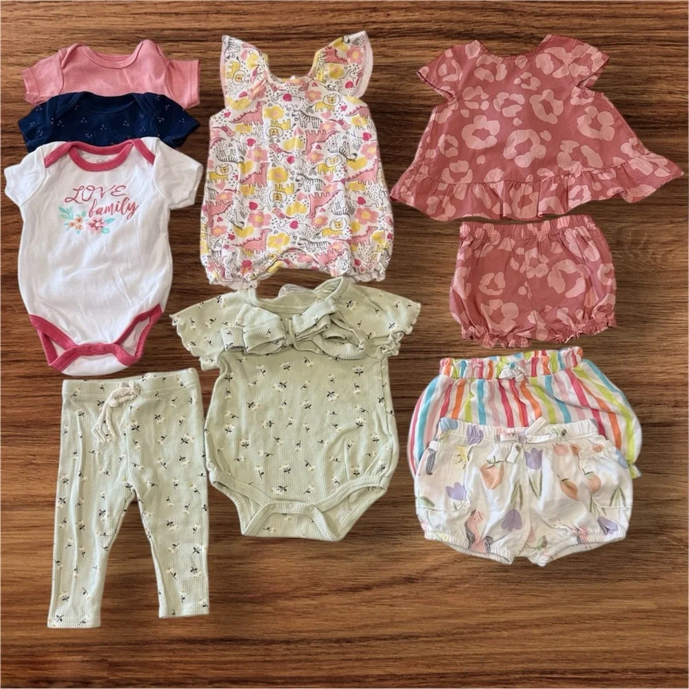 Set of 8  Colorful Kids Clothing Set